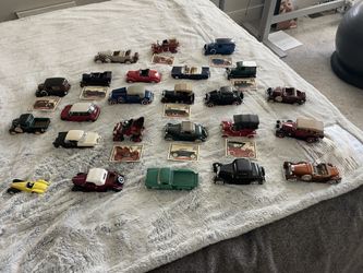 24 Diecast Collectors Cars