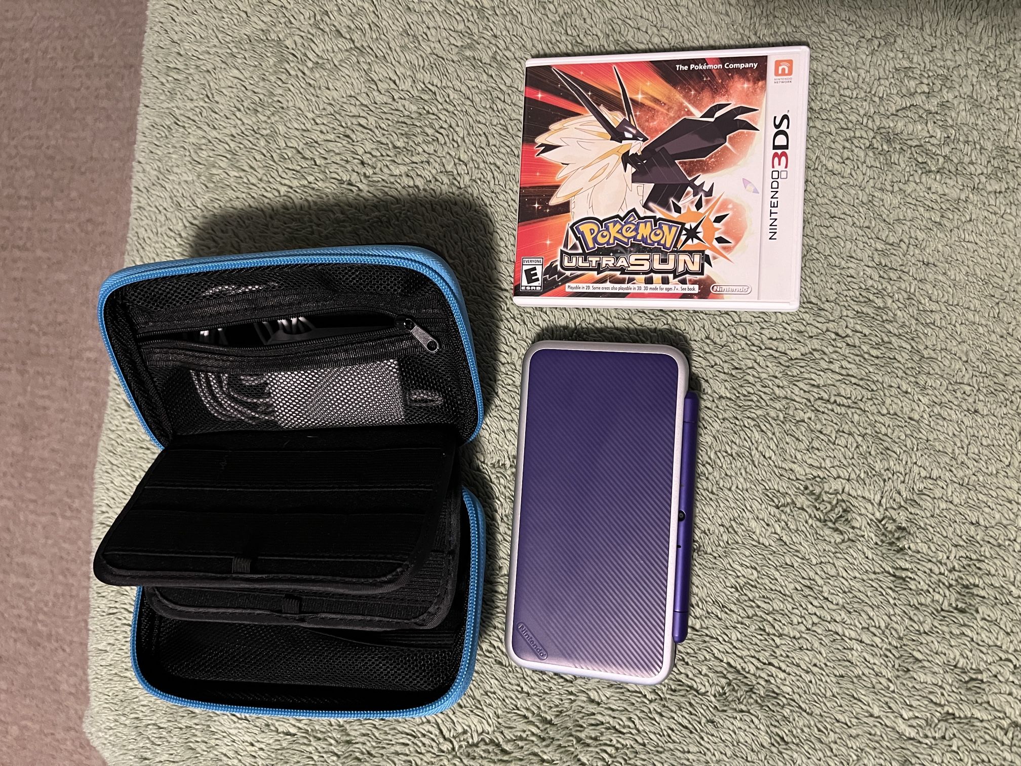 Nintendo 3DS XL + Accessories