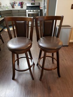 Barstools Like New Condition