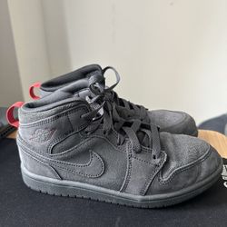 AIR JORDAN 1 MID SE CRAFT sz 3Y