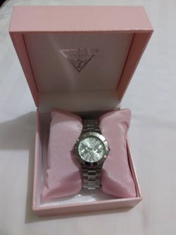 New Guess women watch