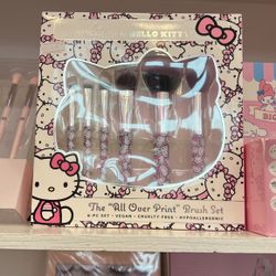 Hello Kitty Brushes