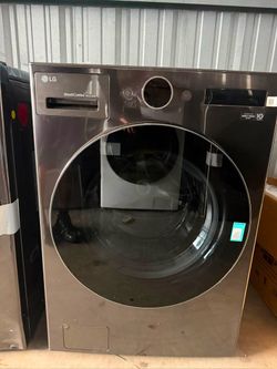 Ventless Washer/Dryer Combo LG WashCombo™️ All-in-One 5.0 cu. ft. Mega Capacity with Inverter HeatPump™️ Technology and Direct Drive Moto
