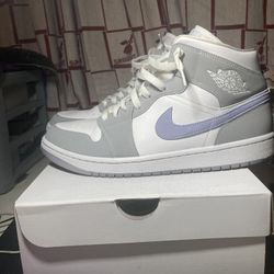 Jordan 1 Mid Aluminum Wolf Gray 