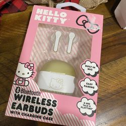 Hello Kitty Wireless Earbuds With Charging Case Bluetooth