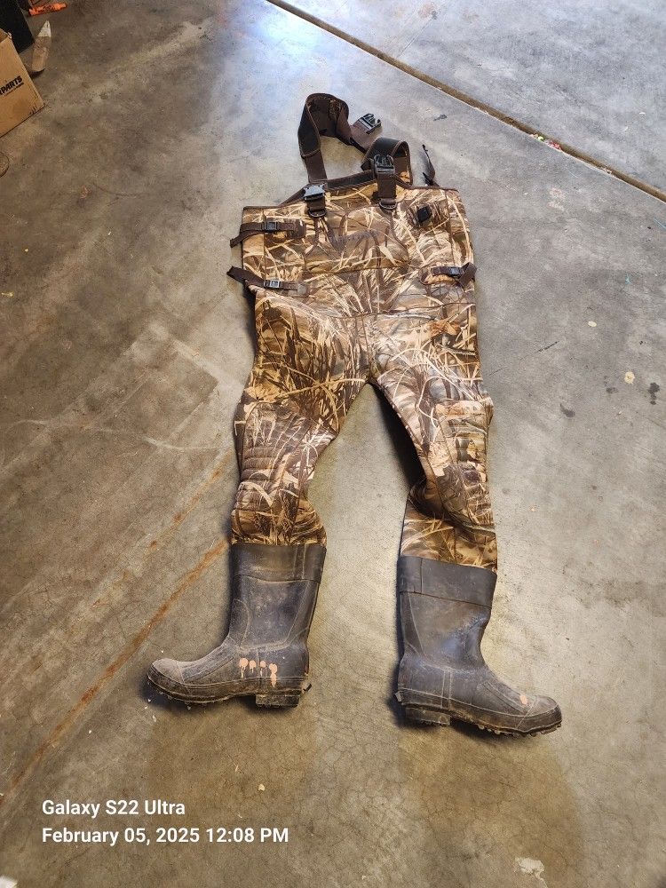 Size 9 Waders 