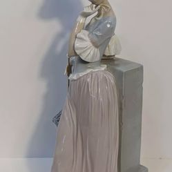 Lladro Ladies with Parasols Esthetic Pose 15" Figurine - No Box