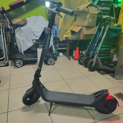 Phantom A10 Electric Scooter 15.5mph 400w