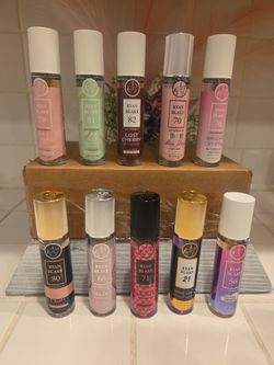 Ryan Blake  Women Oil Spray