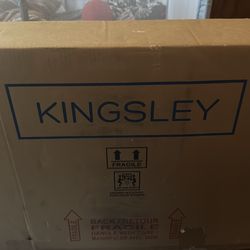 Kingsley baby changing station