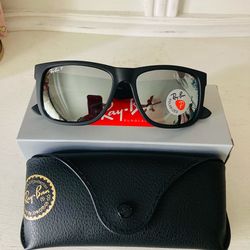 New polarized Justin’s