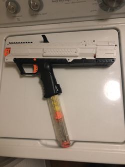 Nerf elite gun almost new