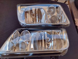 99-05 Volkswagen Jetta/Bora Headlights Faros Calaveras Micas Luces Lamps