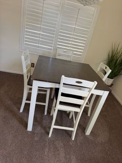 Dining Table Set with 4 Chairs