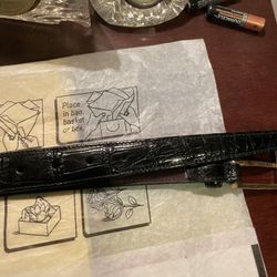 Bergdorf  Goodman Vintage Exotic Belt Size 42