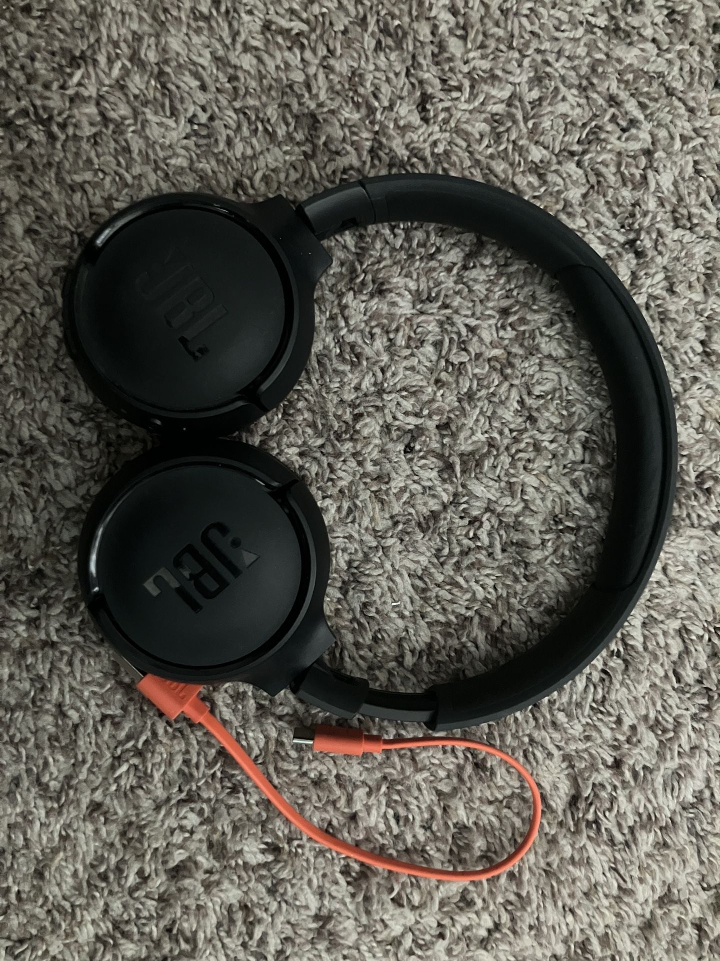JBL Tune 510BT: Wireless On Ear Headphones