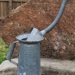 2 Quart Oil Can