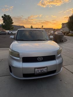 2010 Scion xb