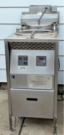 Commercial Broaster Model 1800GH Natural Gas Pressure Fryer