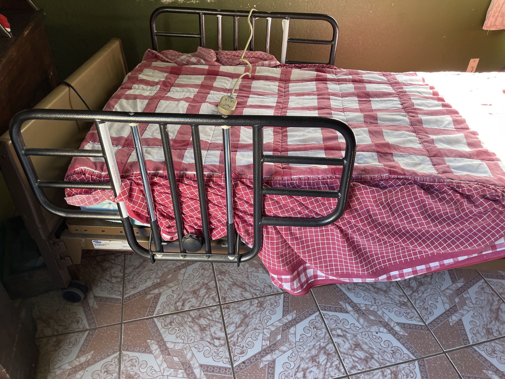 Electric Bed For Senior Citizens
