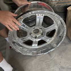 Pro Comp Xtreme 5 Lug 