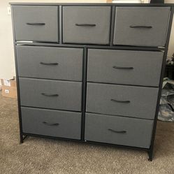 9 Drawers Dresser New