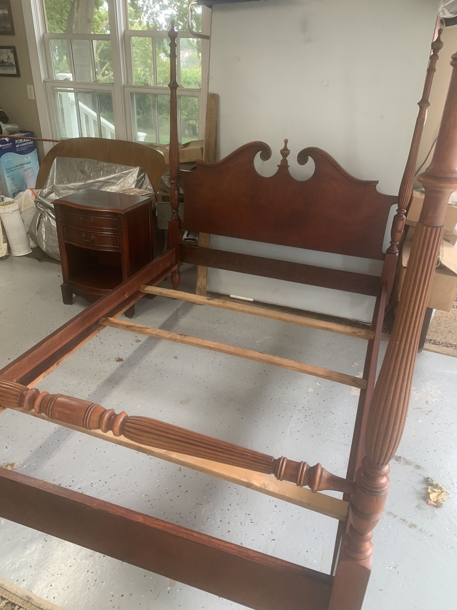 Bed, 4 Post Full. Antique With Night Stand