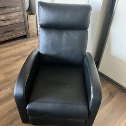 Reclining Chair 