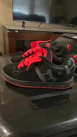 DC Shoes Low-Top Skate Sneakers