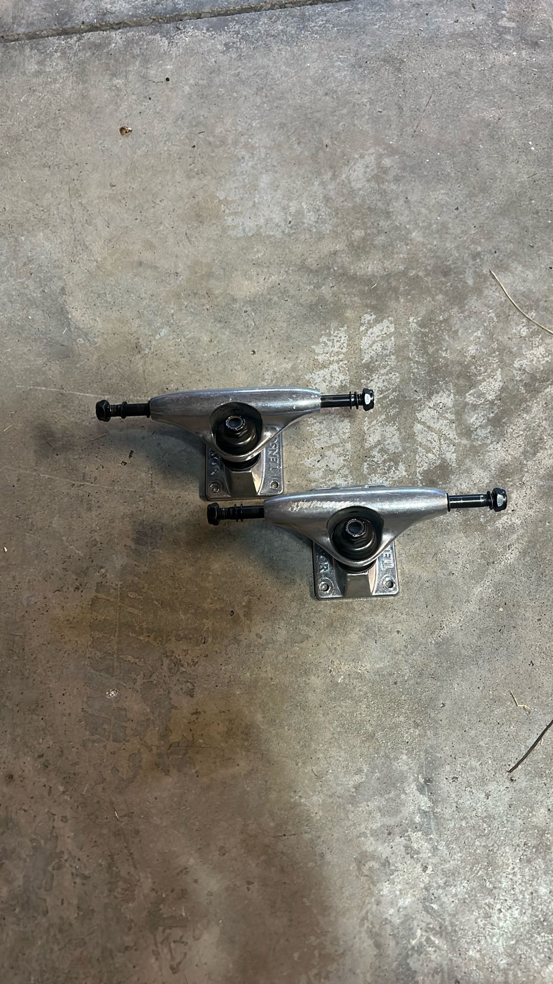 4 inch tensor trucks