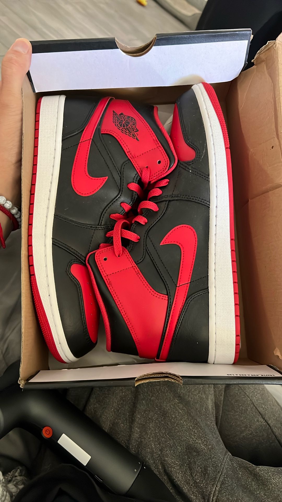 Air Jordan 1 Mid 