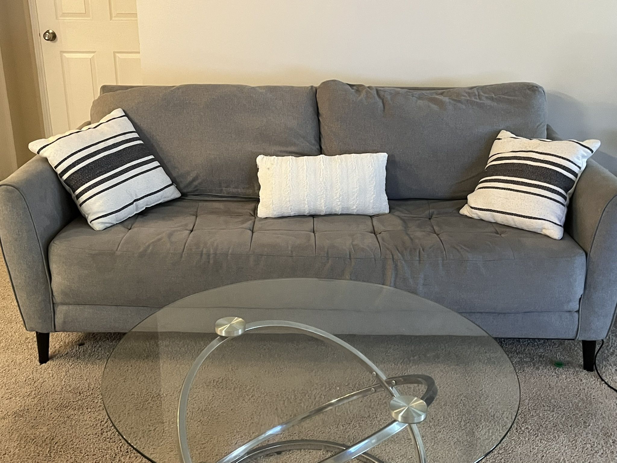 Furniture & TV