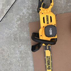 DEWALT 18” FLEX VOLT CHAINSAW