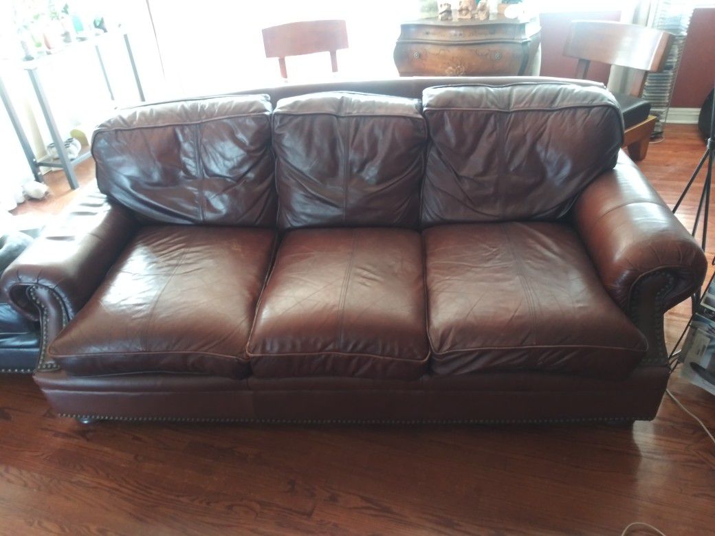 Free Leather Living Room Set / 3 pieces