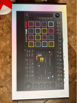 MPC Live 3 - New - Standalone Beat Machine