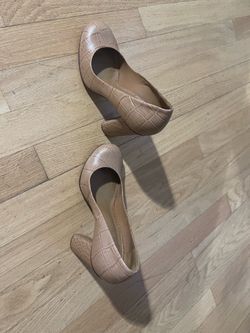 Tan Tory  Burch Heels