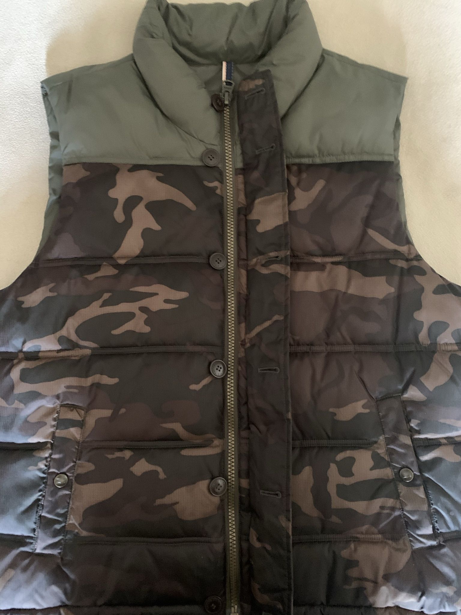 Levi Vest