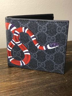 Gucci black kingsnake wallet 2025