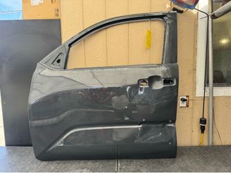 2024 2025 2026 TOYOTA TACOMA LEFT FRONT DOOR OEM USED