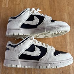 New Nike dunk low coconut milk black shoes Women’s 6.5, Youth 5y