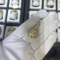 Gold Money Bag Pendant With Diamonds $ 10k Gold 