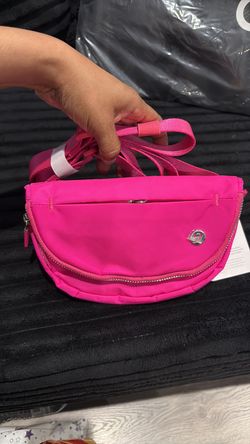 Lululemon purse