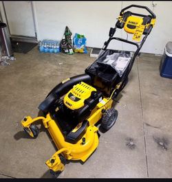 Dewalt 28in Gas Mower