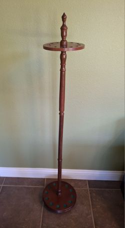 Pool Cue Rack holds 12 Pool Cues