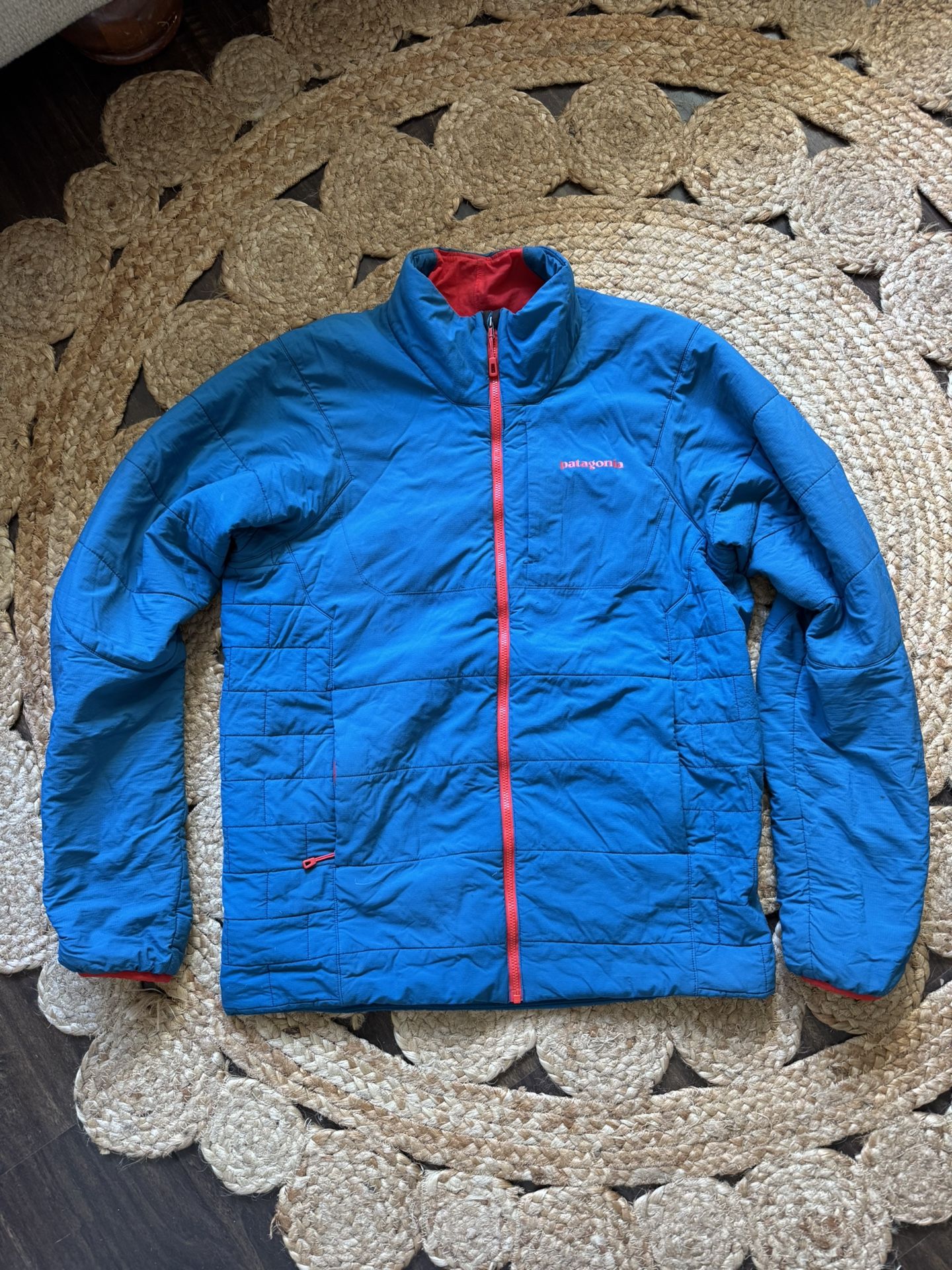 PATAGONIA NANO AIR SIZE MEDIUM BLUE JACKET
