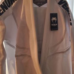 Brazilian Jiu Jitsu Gis: Venum And Flow 