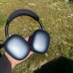 Apple AirPod Maxes (USB-C) Midnight