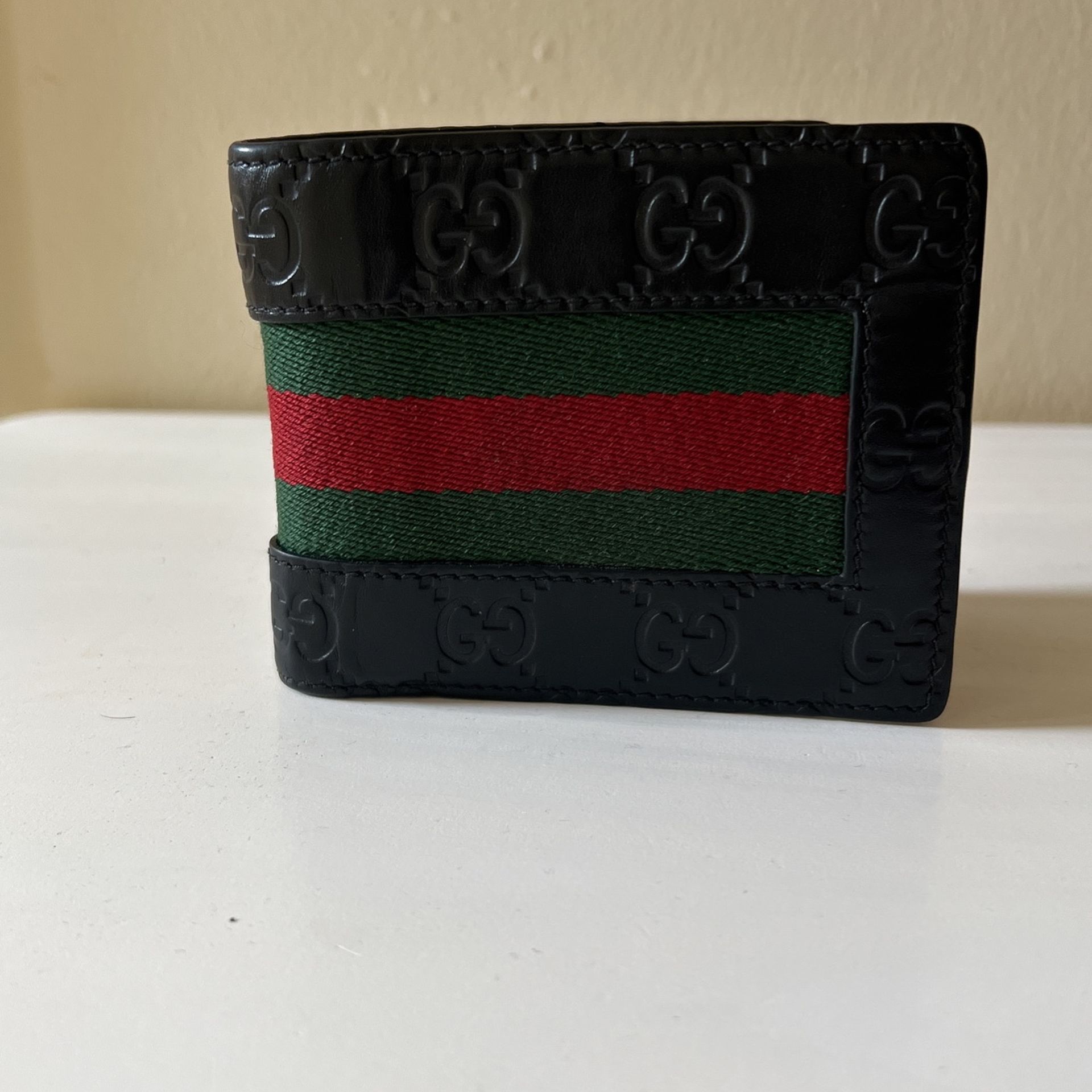 Gucci Signature Wallet in Red for Men