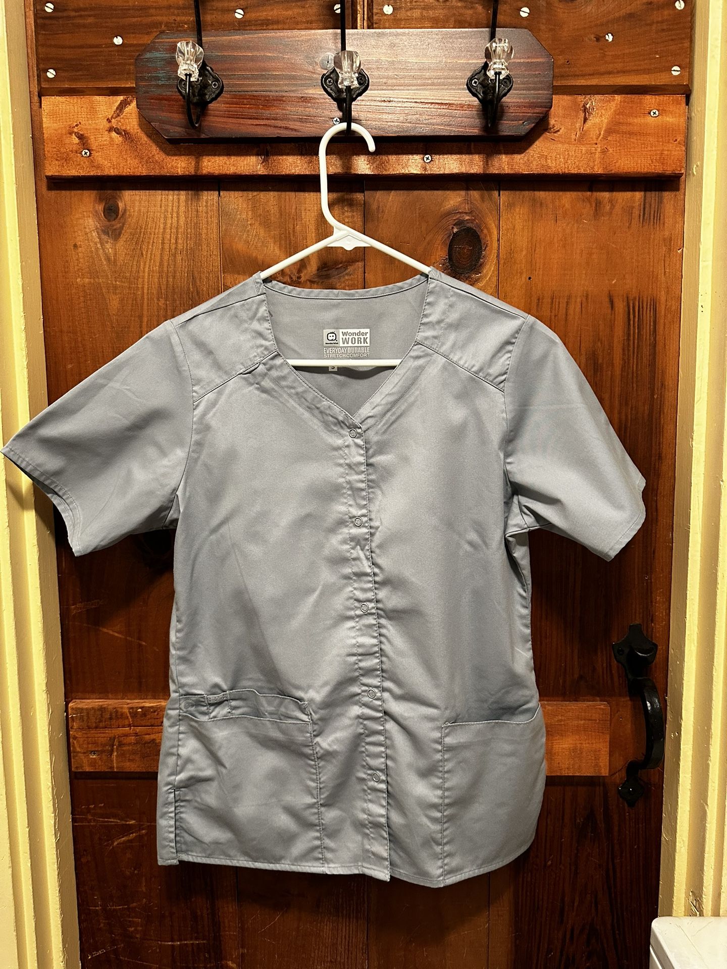Wonder Work Scrub Top