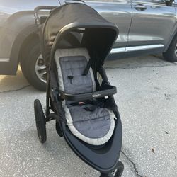 Graco FastAction Jogger LX Stroller in the "Drive